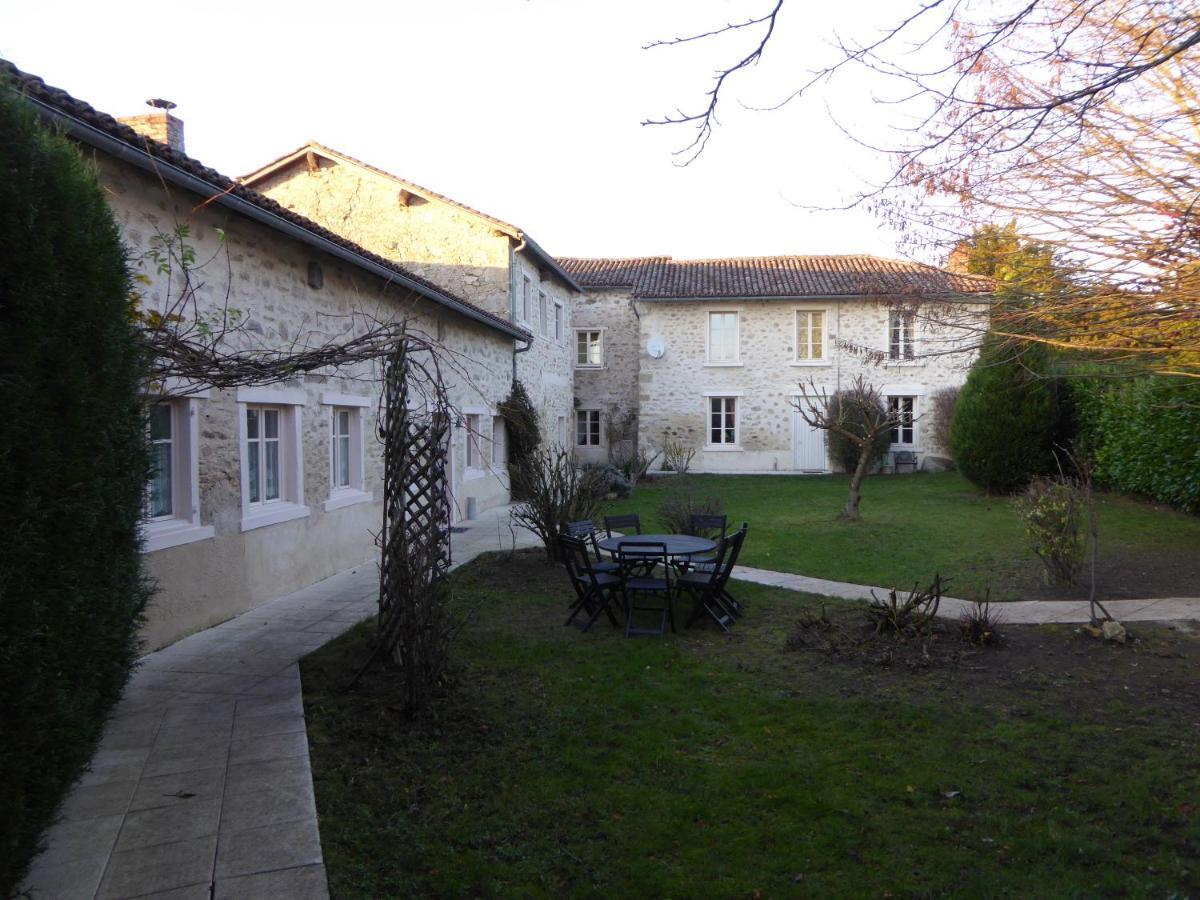 La Boulangeraie Bed and Breakfast Saint-Junien Exterior foto